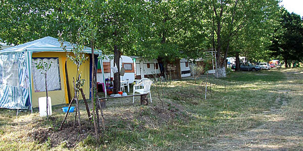 borsko-jezero-kamp Auto kamp Borsko jezero