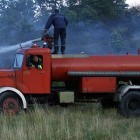 Vatrogasci gase pozar