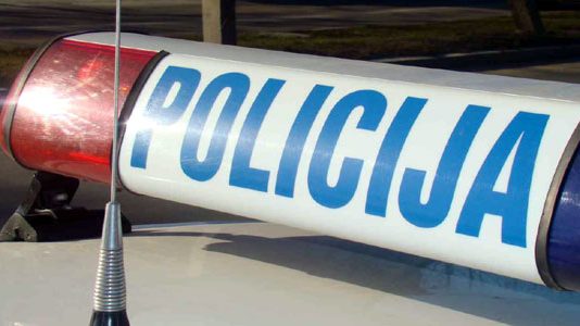 Uhapšeni zbog skrnvljenja grobova Policija