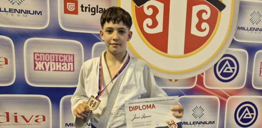 Mladi džudista iz Bora šampion Srbije u konkurenciji starijih dečaka