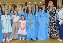 Boranke ostvarile zapažen uspeh na Republičkom takmičenju tradicionalnog pevanja i sviranja