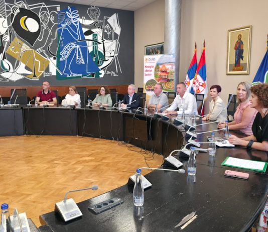 Jačanje podrške deci, mladima i porodicama u Boru kroz saradnju institucija