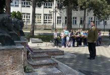 U Zlotu položeni venci i cveće u znak sećanja na poginule u Drugom svetskom ratu