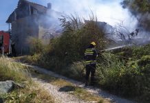 Požar u naselju Čoka Boroluj: Izgoreli pomoćni objekti