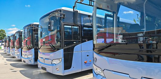 Besplatan autobuski prevoz za decu i školarce do 1. septembra