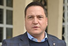 Ministar Ružić podneo neopozivu ostavku