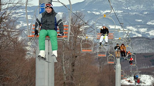 Skijalište na Crnom vrhu radiće i sutra žičara na crnom vrhu