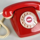 Telekom od danas poskupljuje pretplatu za fiksni telefon i ubrzava Internet