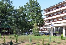 Otvoren hotel „Jezero“