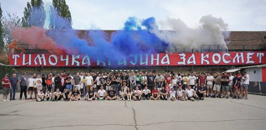 Humanitarni turniri u fudbalu, basketu, stonom tenisu i kucanju jajima 13. aprila na Malom stadionu u Boru