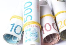 Dinar danas jači za 0,1 odsto.