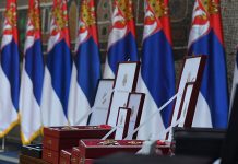 Zlatna medalja za zasluge za dr Nelu Mitić, pneumoftiziologa borske bolnice