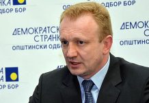 Đilas se sastao sa članstvom i sipatizerima DS-a u Boru