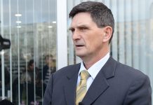 Socijalisti skupljali potpise podrške izbornoj listi, kandidat za poslanika Nataša Jovanović