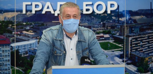 Preminula još jedna osoba zaražena koronavirusom, COVID-19 u Boru potvrđen kod još dve osobe