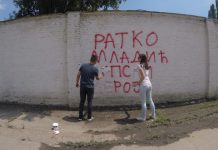 Mladi prekrečili grafite podrške Ratku Mladiću u Boru