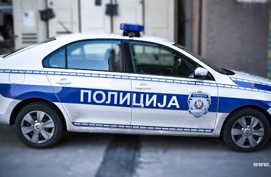 Policija kod četrdesetogodišnjeg muškarca pronašla oružje i marihuanu