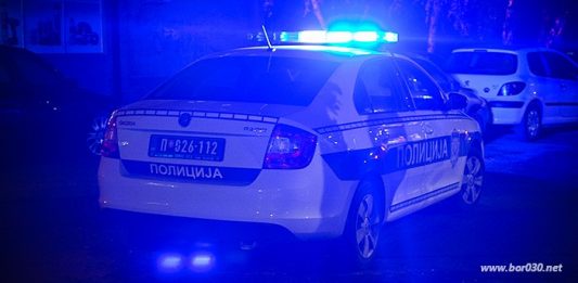 Tinejdžer preminuo posle tuče