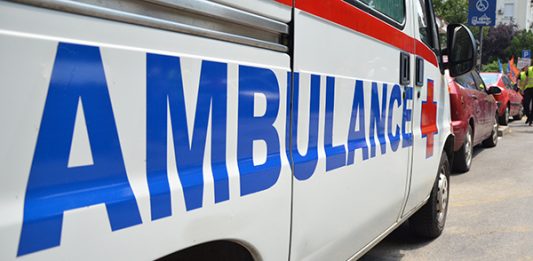 Boranin teško povređen prilikom pada sa oraha