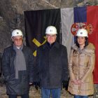 Ambasador Finske Peka Orpan u poseti fafiću u borskoj Jami