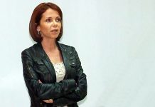 Jelena Bačić Alimpić promovisala roman „Ringišpil“ Jelena Bacic Alimpic
