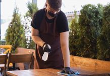 Od danas važe nove protivepidemijske mere – duže radno vreme, otvaraju se bašte kafića i restorana