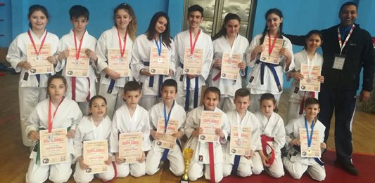 Karate klub „Tigar“ Bor osvojio 15 medalja na „Požega Open 2019“