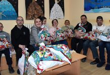 Za radosnije praznike i širok osmeh: Novogodišnji paketići za štićenike borskog „Mozaika“