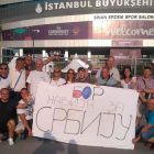 Borani pružaju podršku srpskim košarkašima u Istanbulu
