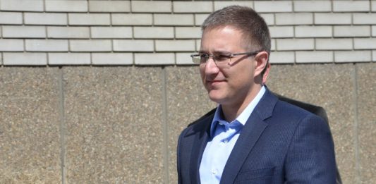 Stefanović: „Potpuna izmišljotina“ da policija u Boru nije reagovala u toku izbornog dana