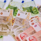 Javni dug Srbije u 2013. viši za 2,42 milijarde evra