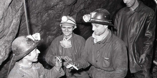 portret-kao-industrijski-pejzaz