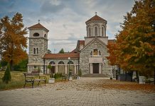 Mladenci: Praznik sa posebnim običajima i simbolikom