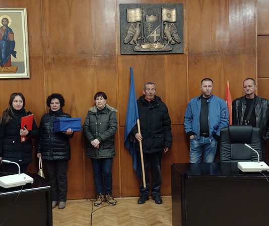 Srpska radikalna stranka predala listu za gradske izbore u Boru