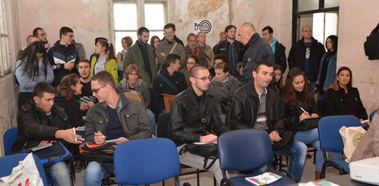 „Mladi u centru“ organizovali predstavljanje konkursa za omladinske projekte