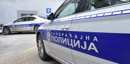 MUP: Pred vikend se očekuju gužve na putevima i graničnim prelazima