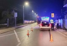 Autobus udario u parkirano vozilo