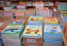 Borski učenici nižih razreda osnovnih škola dobili besplatne udžbenike