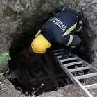 Borski vatrogasci spasili kucu iz bunara, pohvale na društvenim mrežama iz cele zemlje