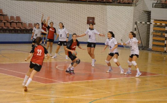 TOTALNA DOMINACIJA Boranke „samlele“ Radnički