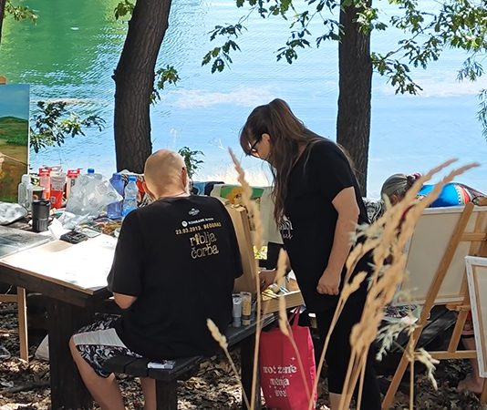 Otvoren konkurs za likovnu koloniju na Borskom jezeru povodom Dana rudara, nagradni fond 4.100 evra