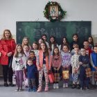 Srbija Ziđin Majning obradovala đake paketićima za Uskrs