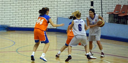 Pobede borskih košarkašica i košarkaša zkk bor